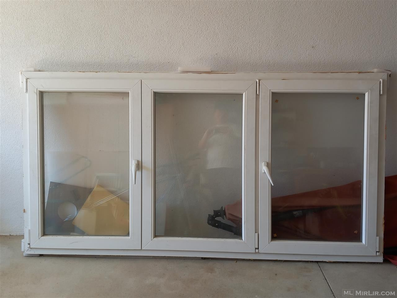 Dritare (PVC)