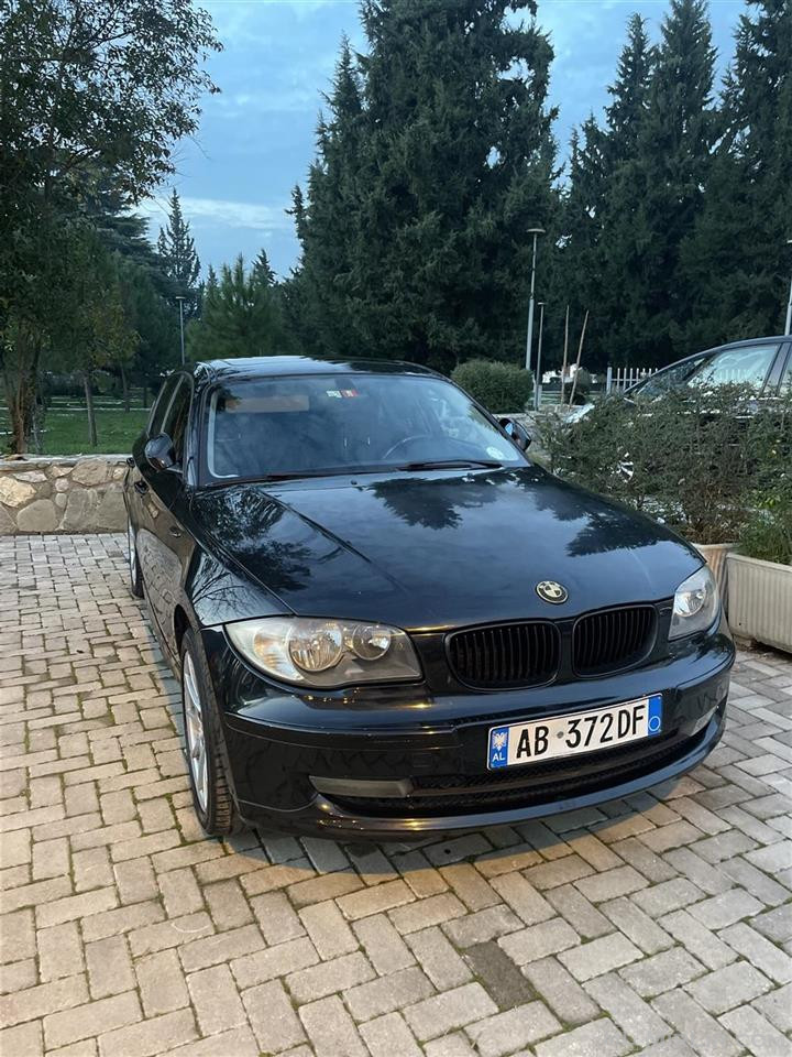 BMW E87 120D