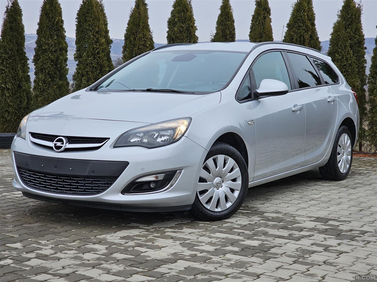 Opel Astra J - E sapo doganuar ??