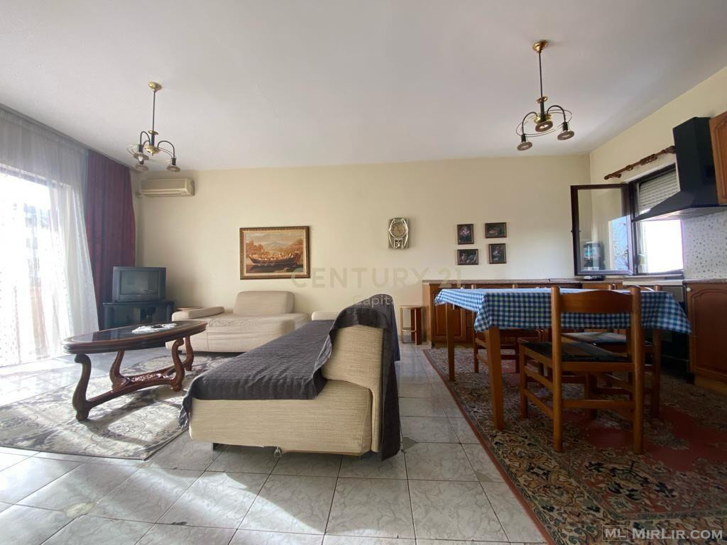 Apartament 2+1+2 për Shitje te Medreseja, Tiranë - 145.000€