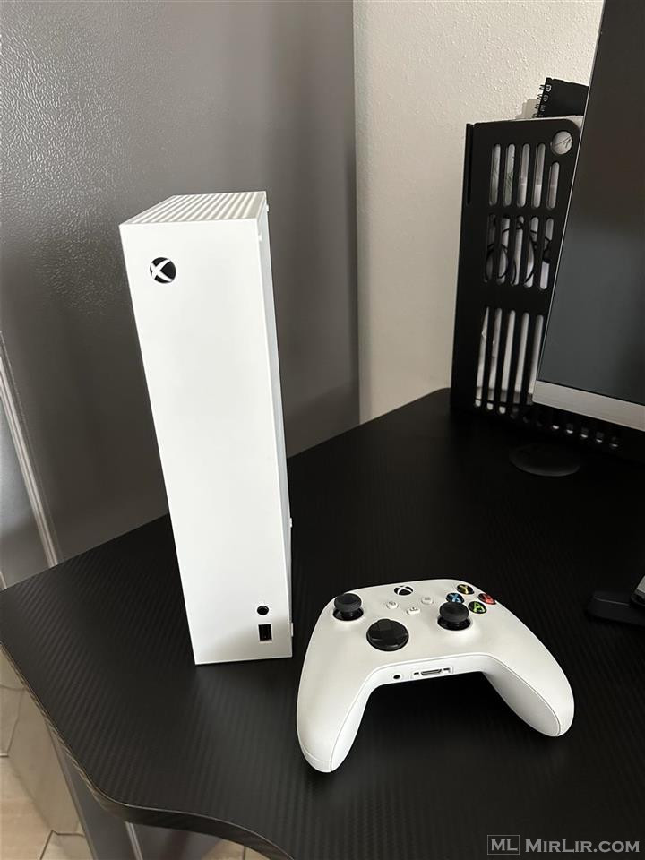 Shitet Xbox one s
