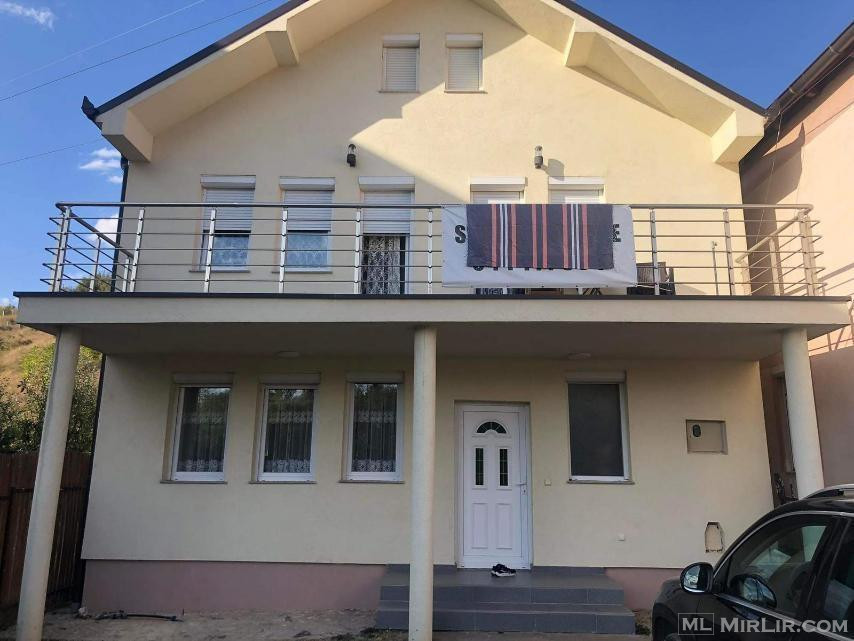 Shitet shtëpia në Kolovicë