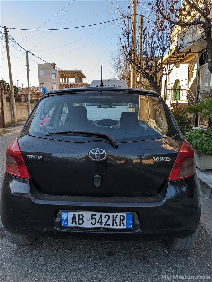 Toyota yaris 