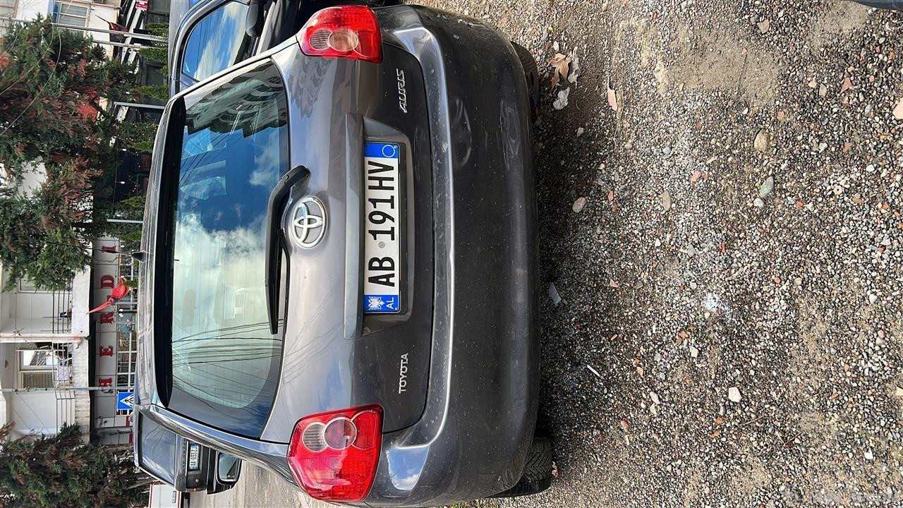 Toyota Auris 1.4 Nafte Ne Shitje