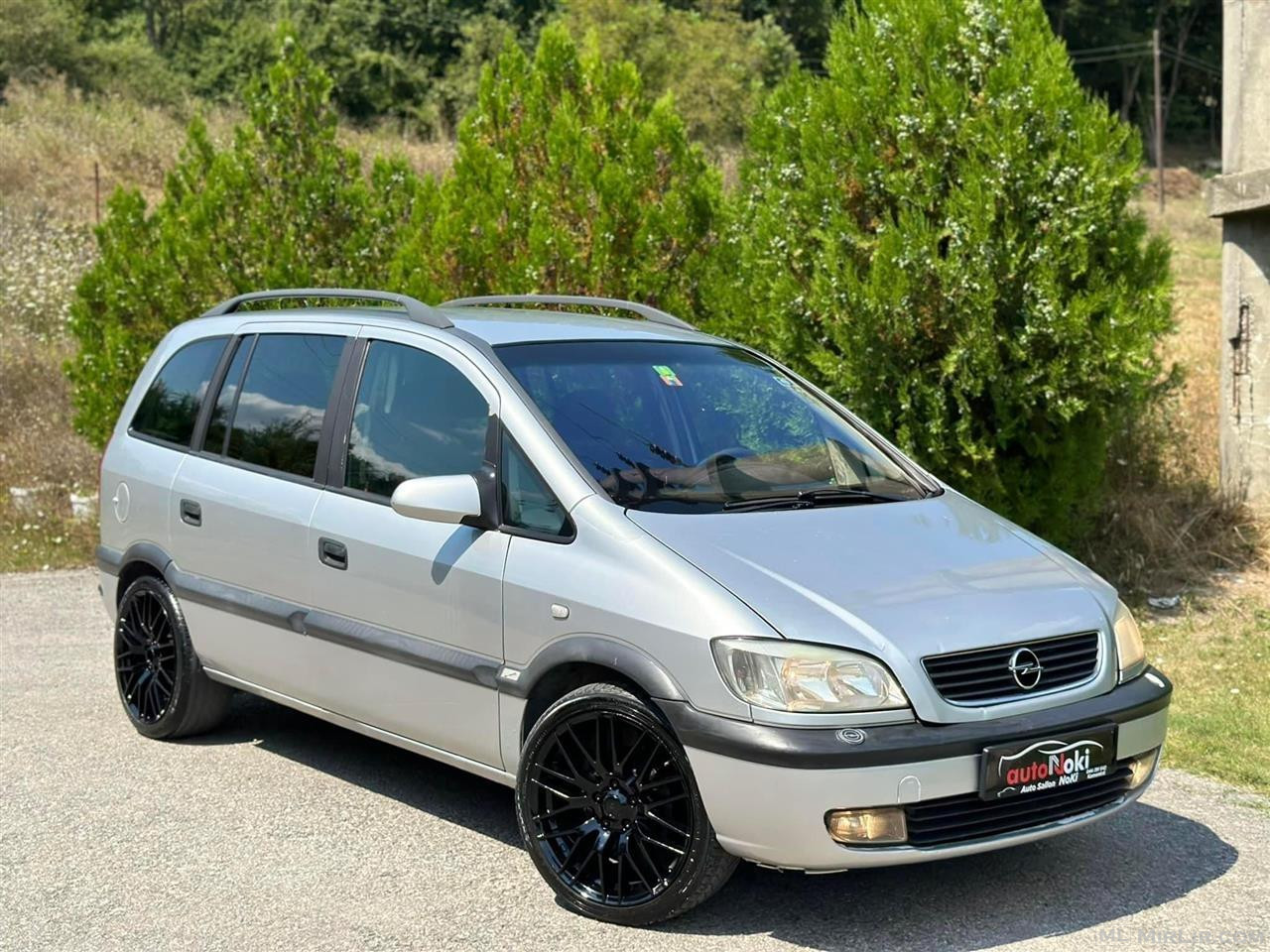 Opel Zafira 2.2Dizell 7 Ulse - Viti 2003 