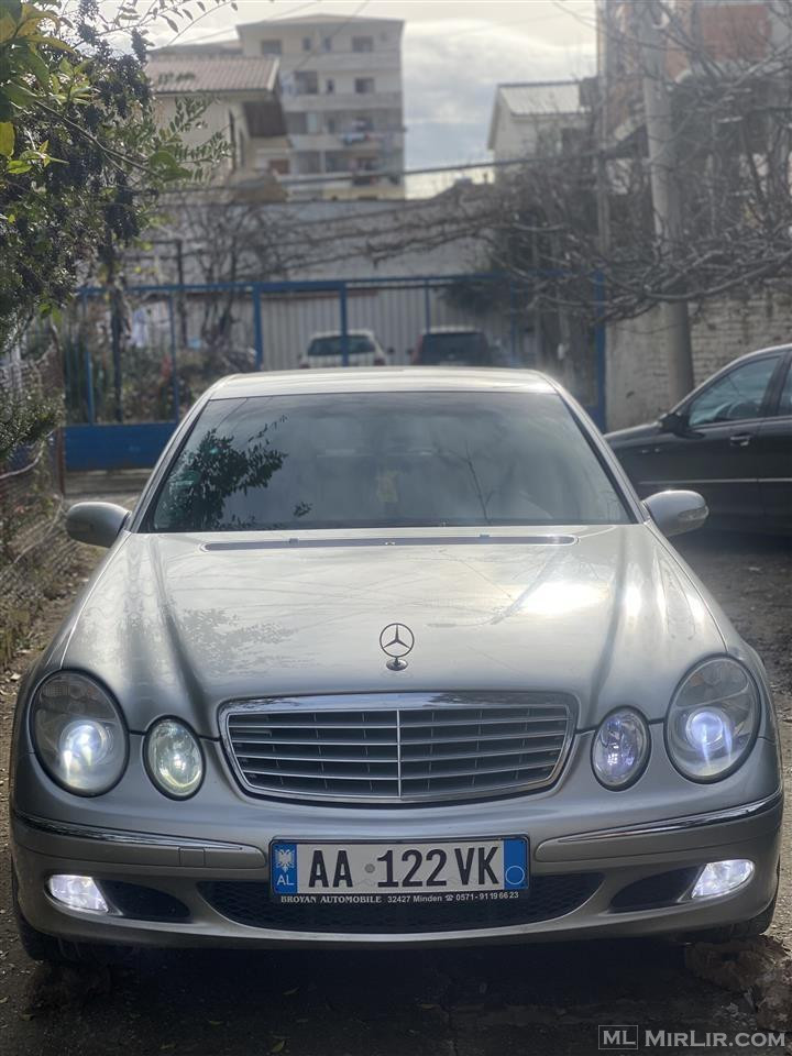 Mercedes benz w211 220D
