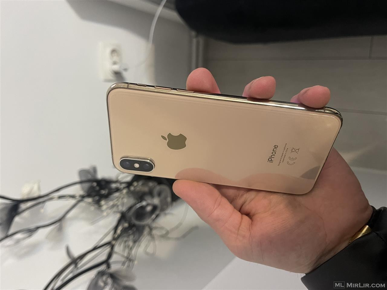 iphone XS Gold 