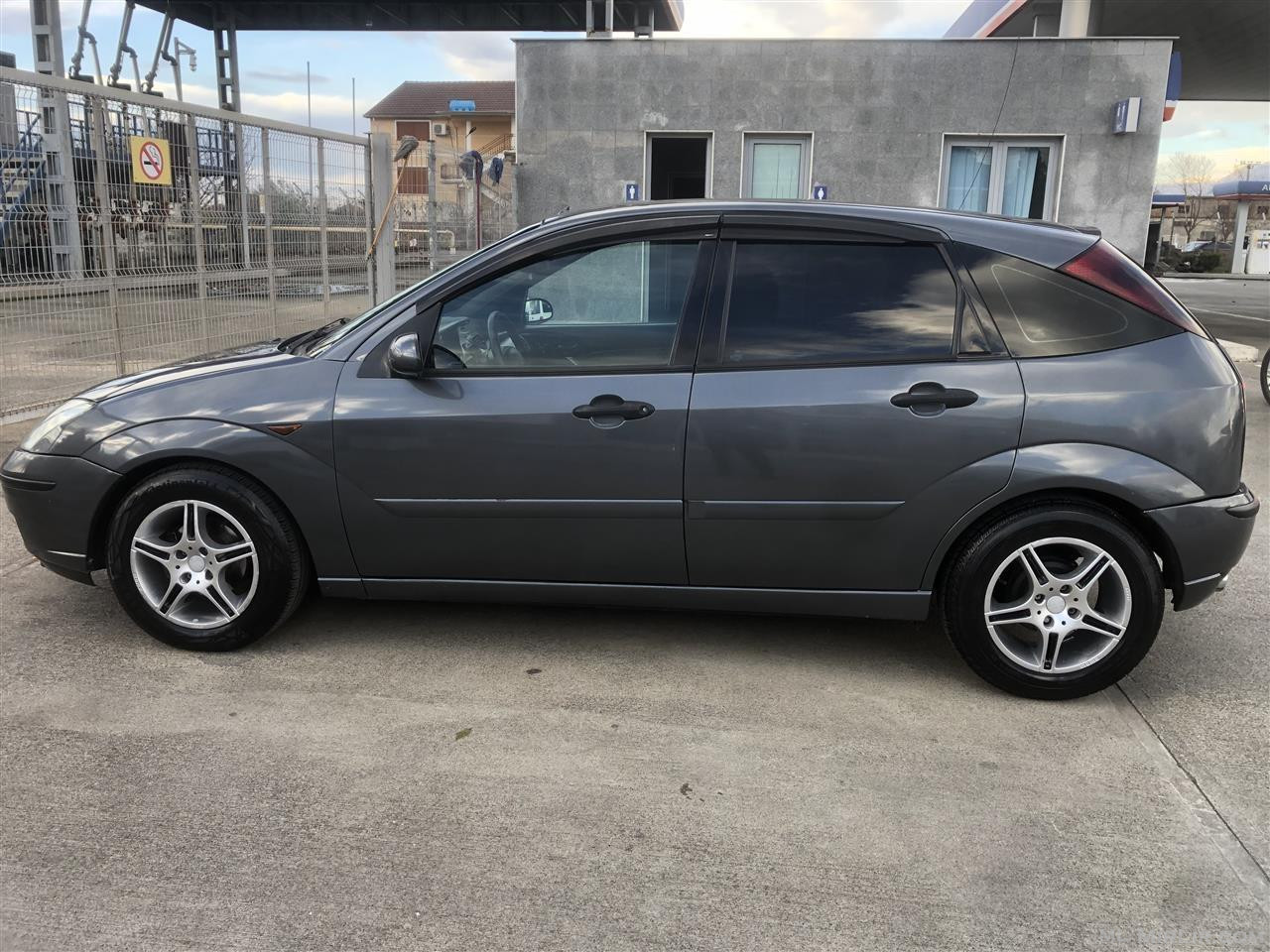 Ford Focus 2002 1.8 Nafte