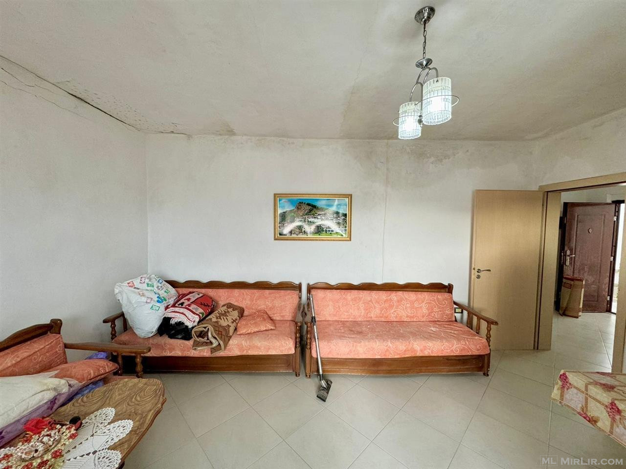 Okazion Shitet apartament 1+1,”Shetitorja Josif Budo “,Kavaj