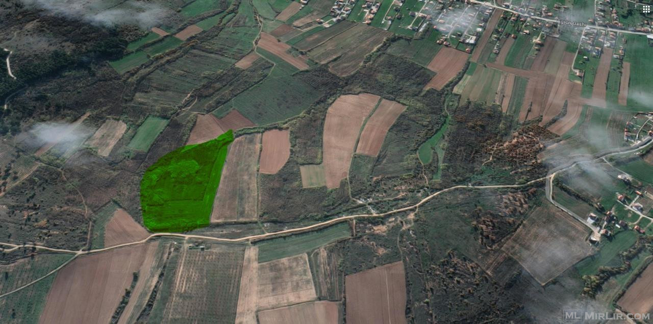 Shiten 2 hektar  tokë në Sllovi  Komuna e Lipjanit
