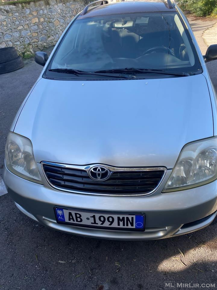 Toyota corolla 1.4 nafte 2006