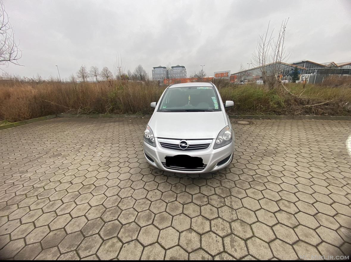 Opel Zafira B 7 vendesh 