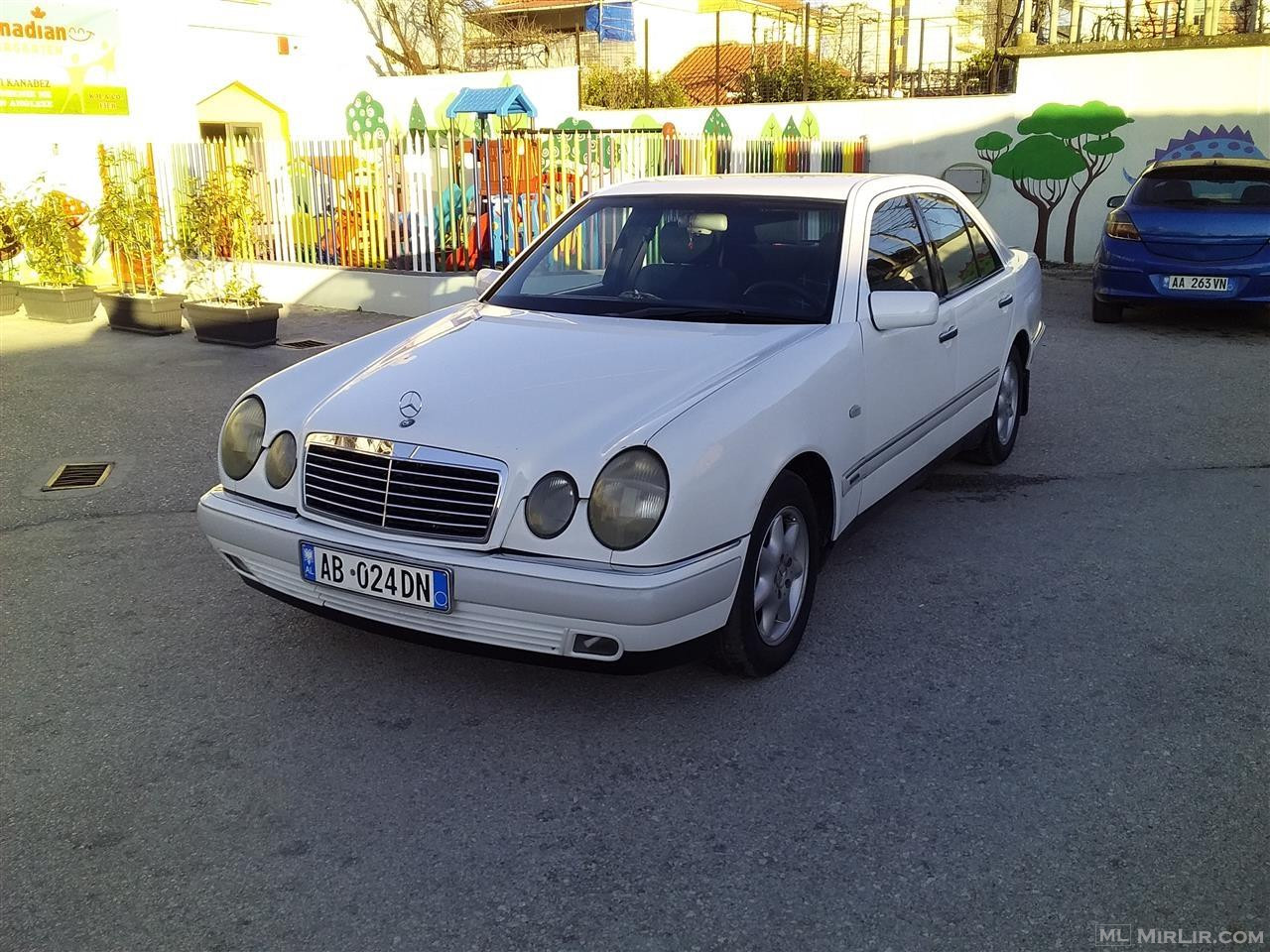 Mercedes benz e220