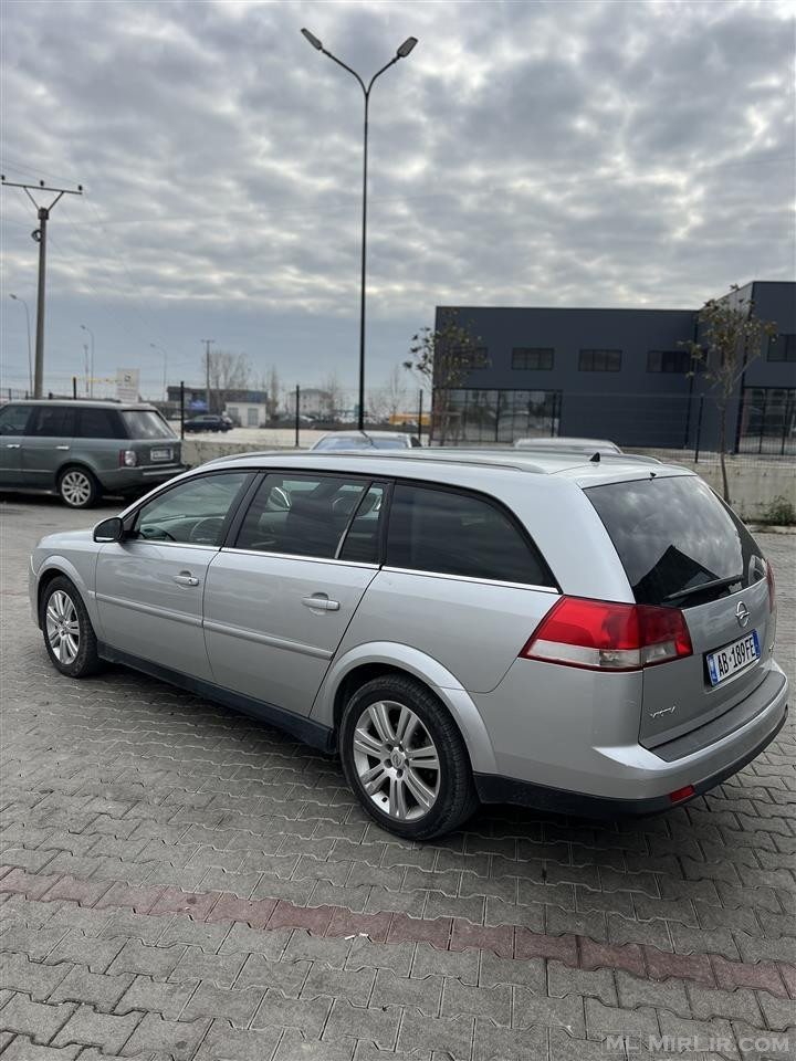 Opel vectra  1,500 leke
