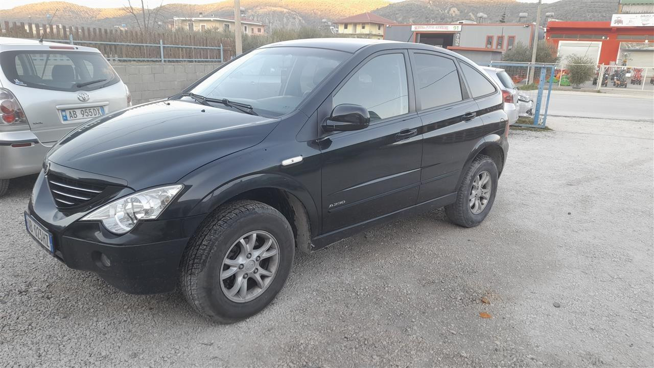 SSANGYONG ACTION 4×4   230 