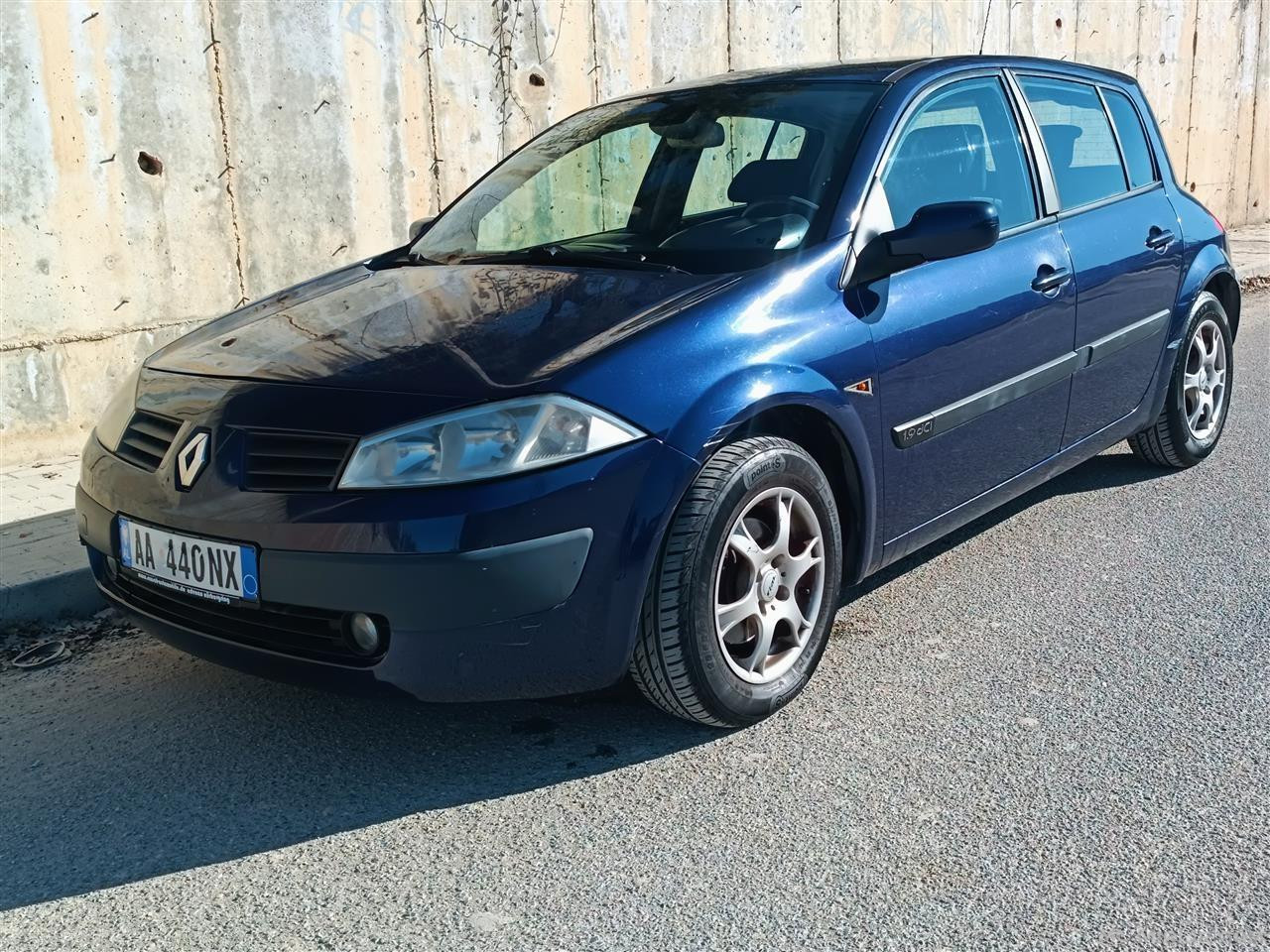 Renault Megane 2004, 1.9 Nafte, 230 Mije Kilometrra