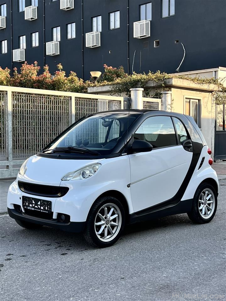 Smart ForTwo 800 NAFTE •PANORAMIC•