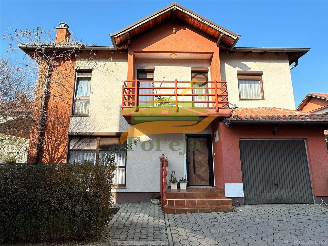 Ofrohet për #SHITJE Shtëpi 202m² në Veterrnik në lagjen Nic-