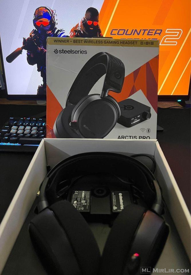 Steelseries Arctis Pro Wireless/Bluetooth Best Gaming Headse