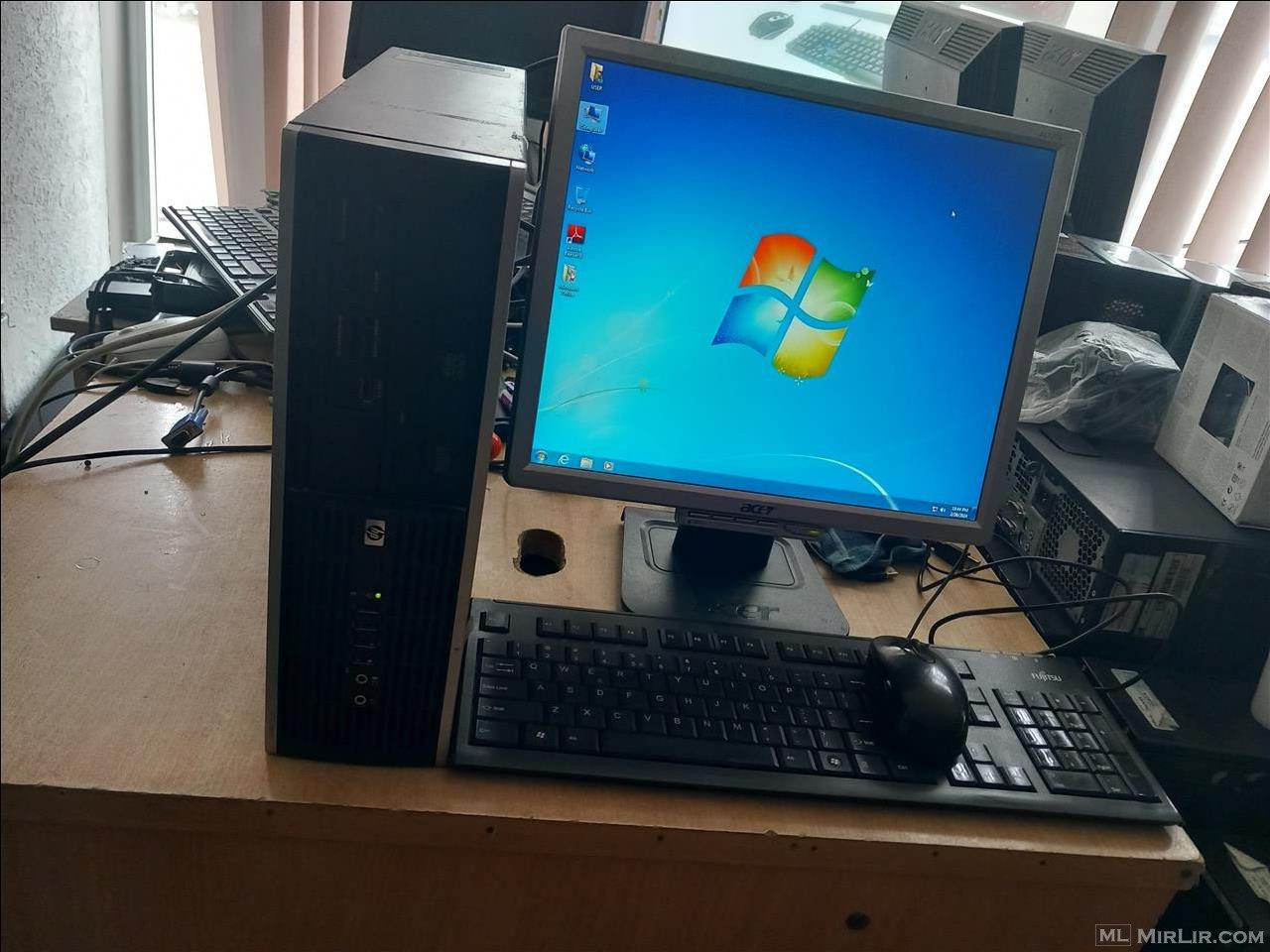 Hp 8000 4GB Acer17 