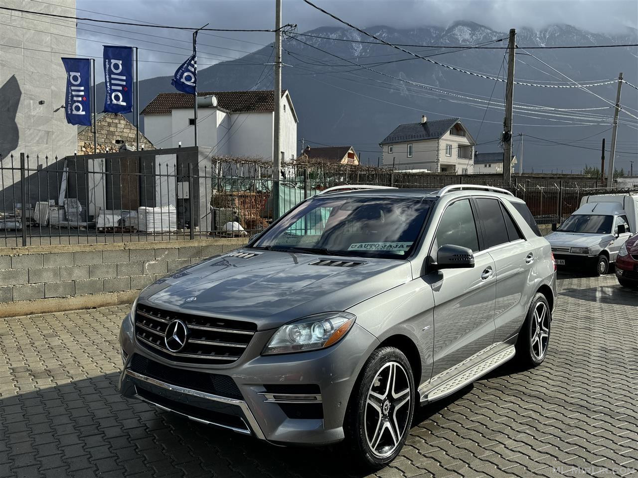 Mercedes-Benz ML350Cdi Panorama Full options AMG LINE