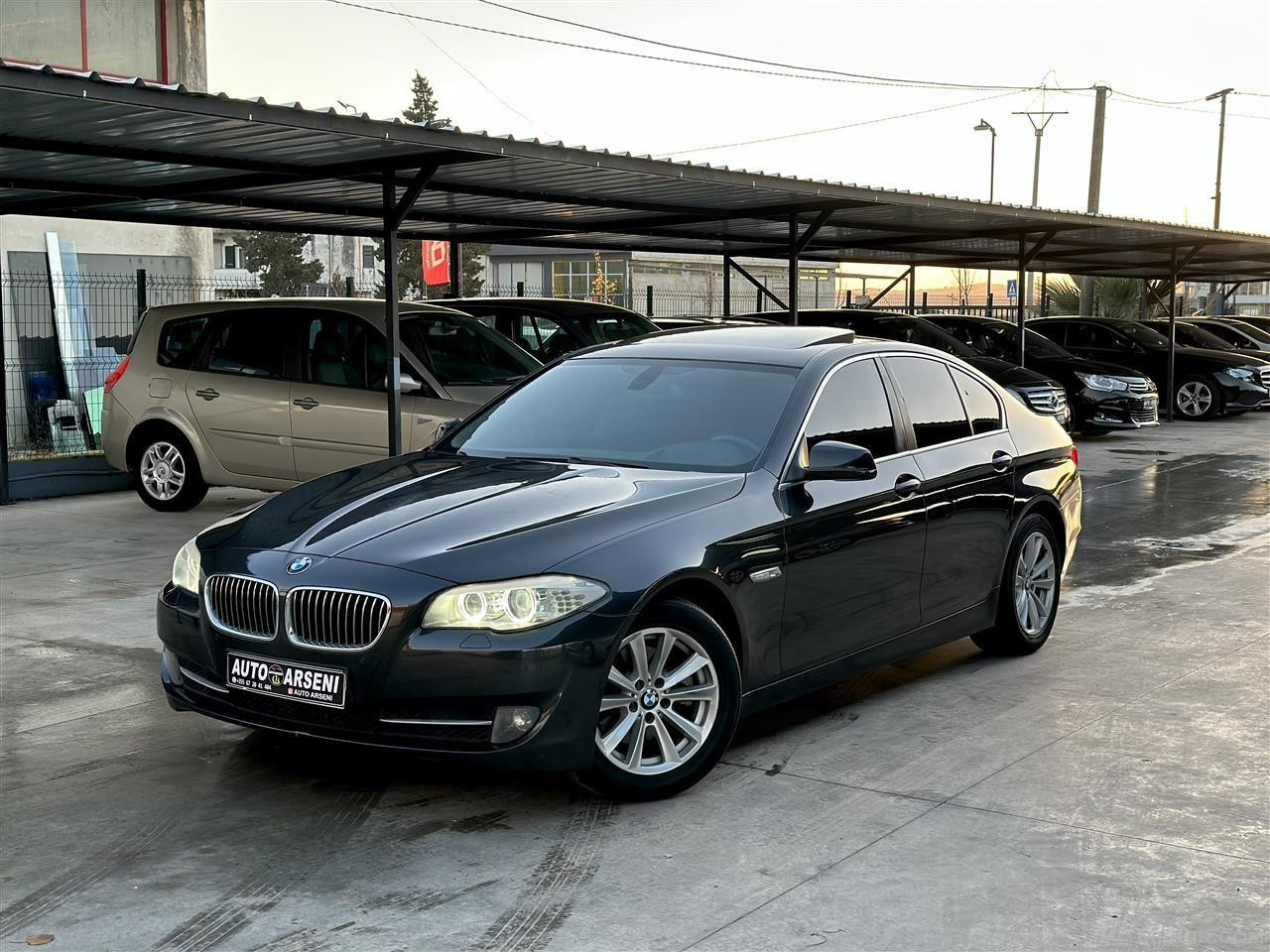 OKAZION!!!BMW SERIA 5 520 D VITI 2011 “AUTOMAT”FULL OPSIN”