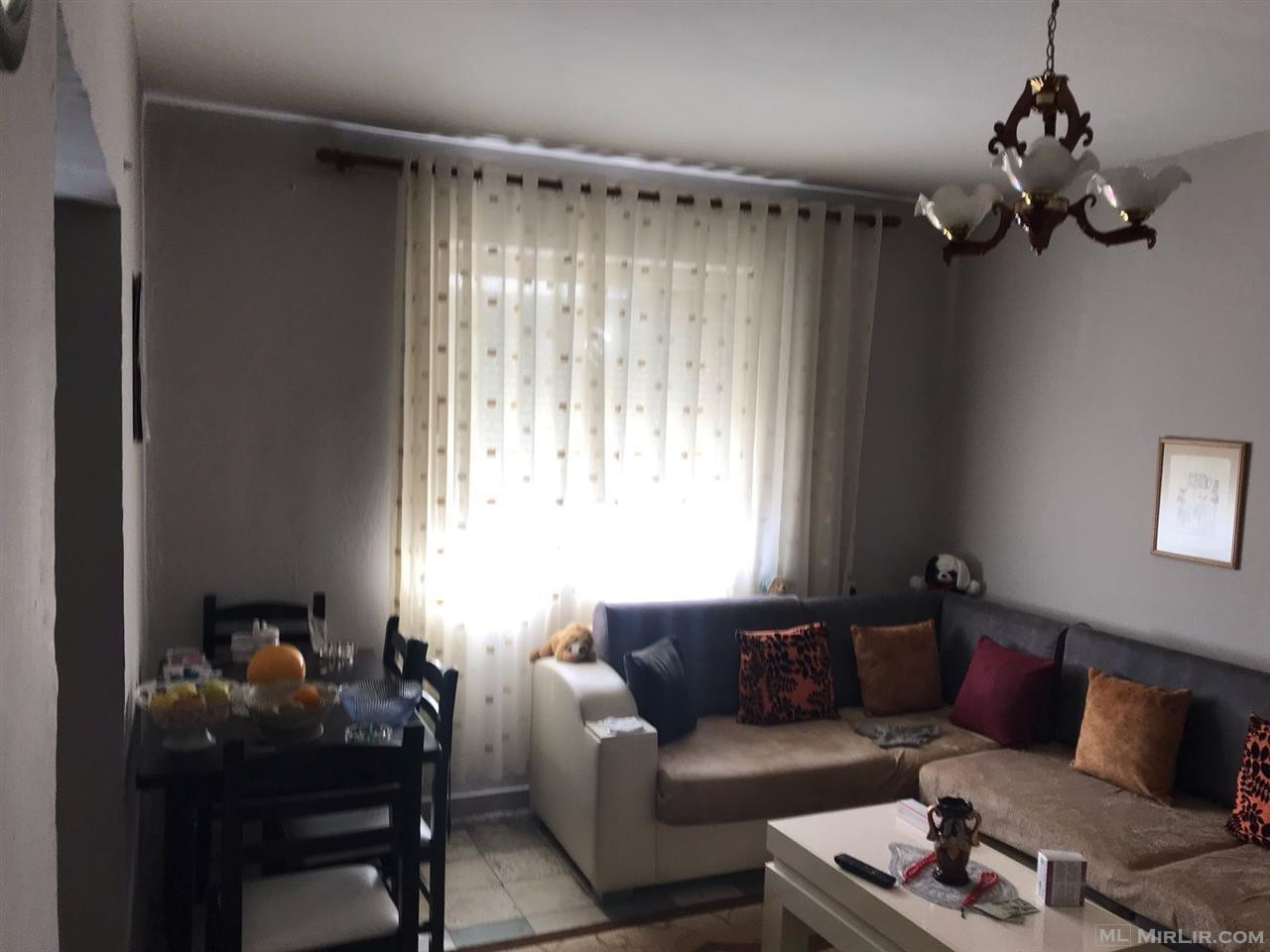 Shitet, Apartament 1+1, Oxhaku, Tiranë 