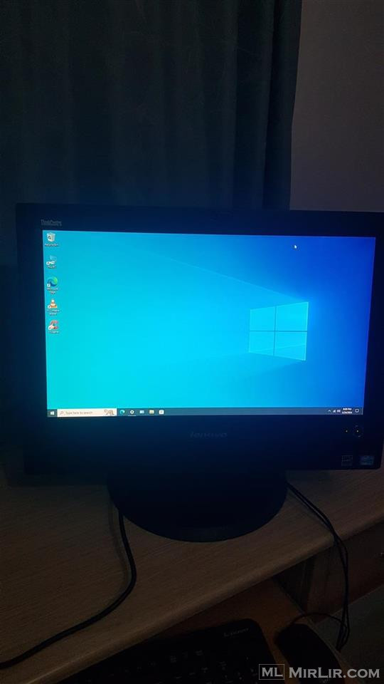 Shes Lenovo ThinkCentre M72z All-In-One PC