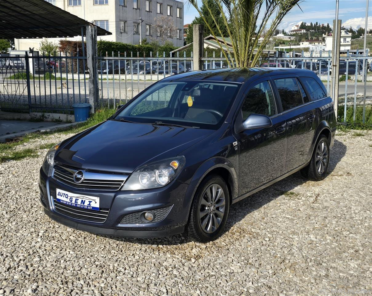 Opel Astra 1.6 Benzine-Gaz 2010