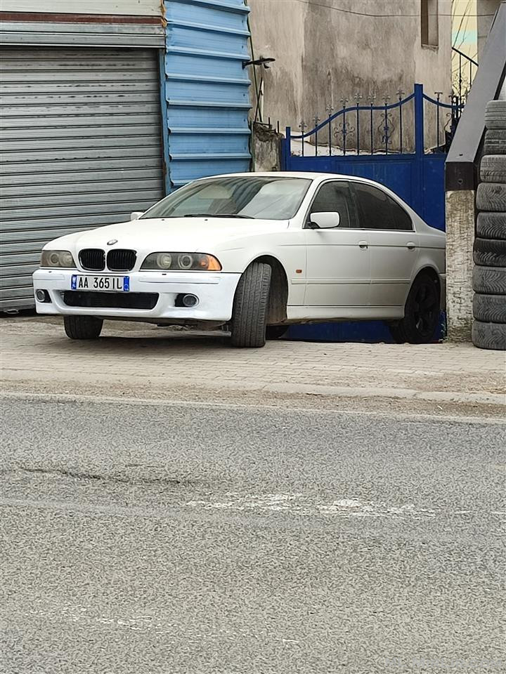 Shitet BMW E39 520 naft