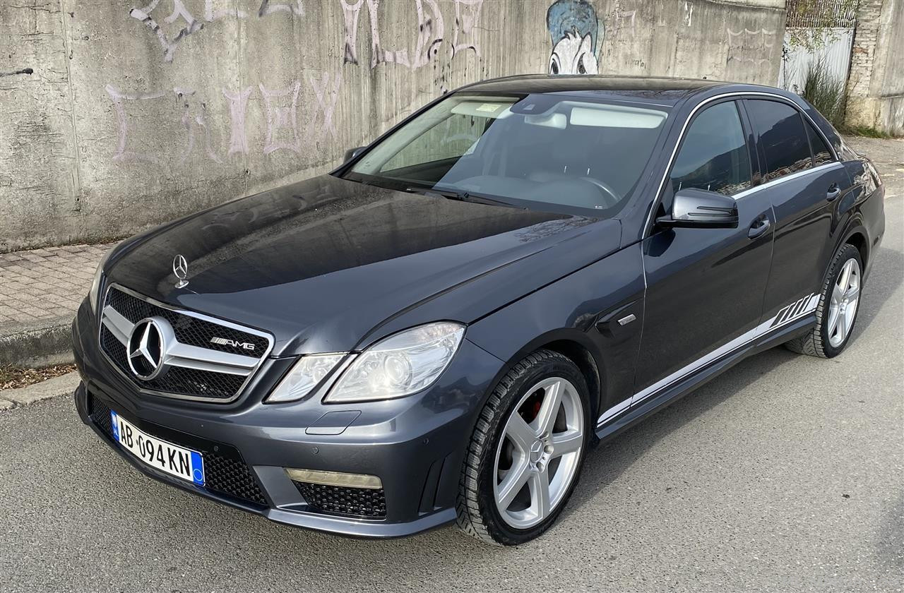 E Class 220 Nafte 2010 Automat ?? Look 63 AMG ??