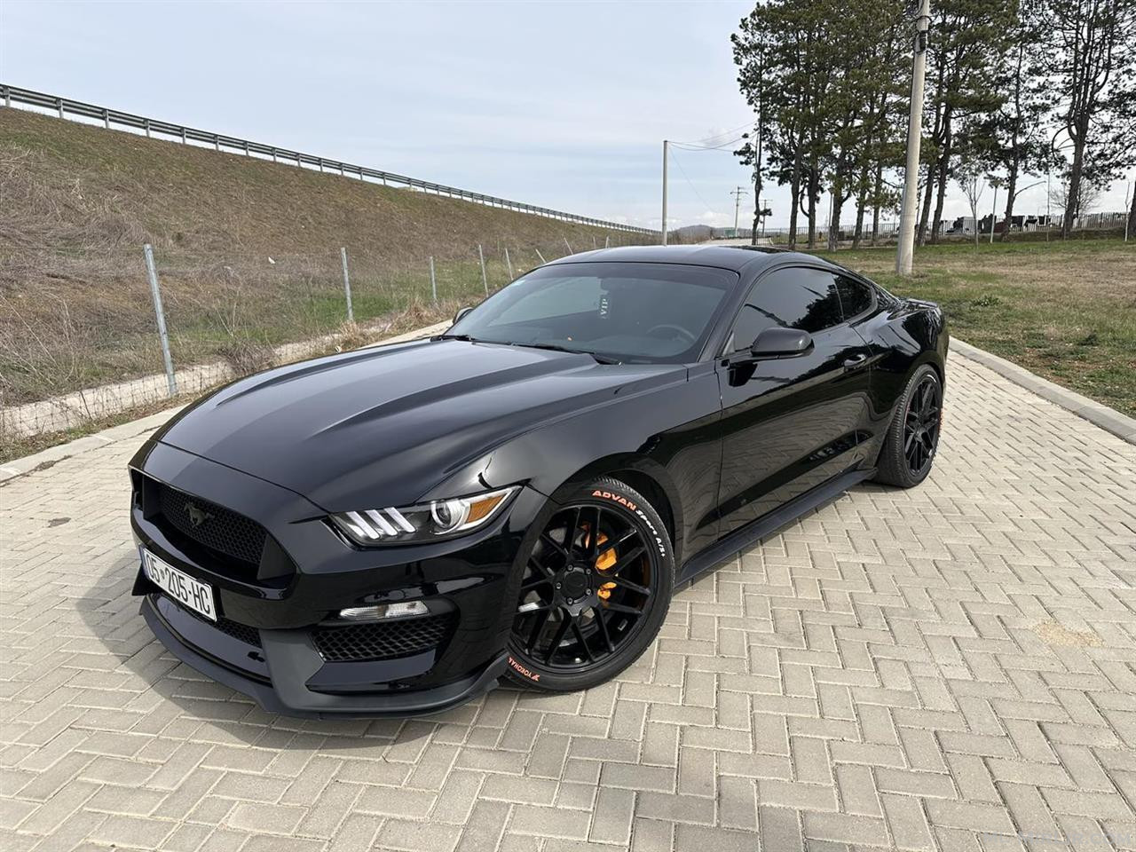 Shes Ford Mustang 3.7 v6 2017 