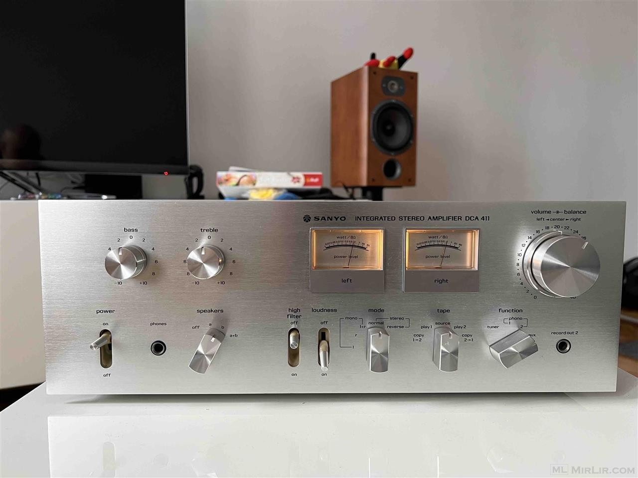 Sanyo DCA 411 Stereo Amplifier