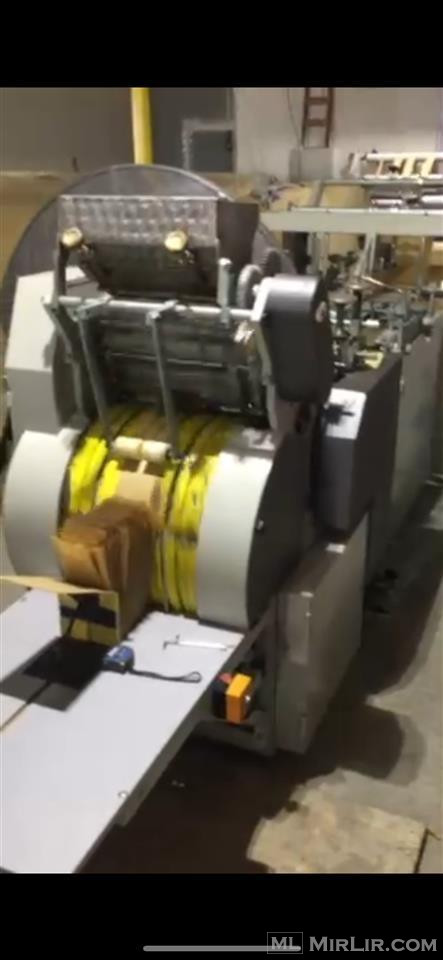 Makineri per prodhimin e qeseve te letres