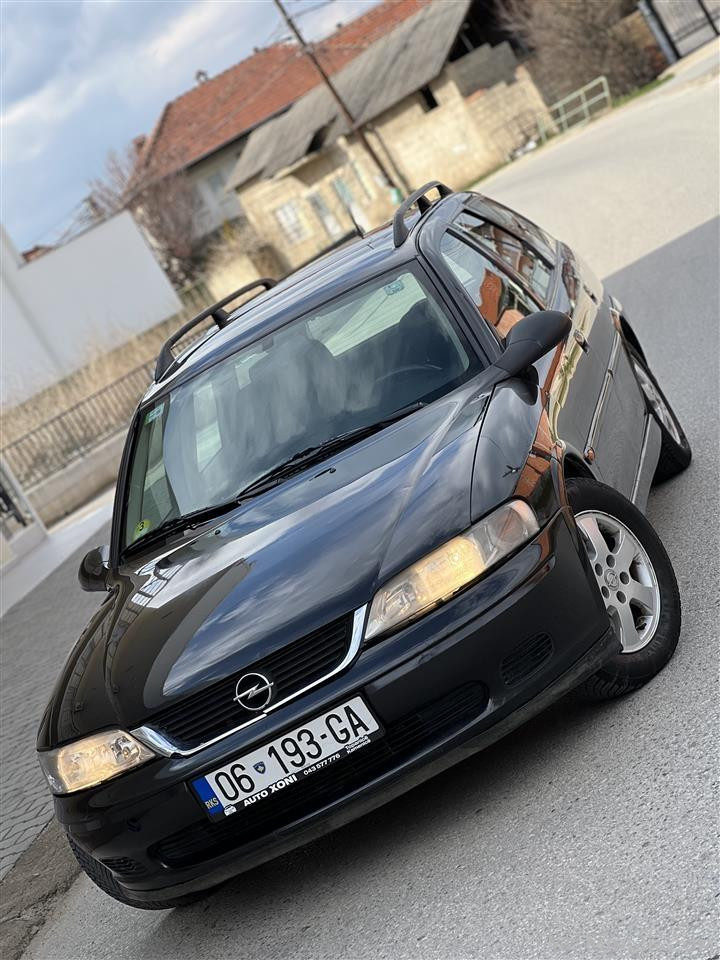 Opel Vectra 2.2 DTI V.p2001 Rks 6 Muj 