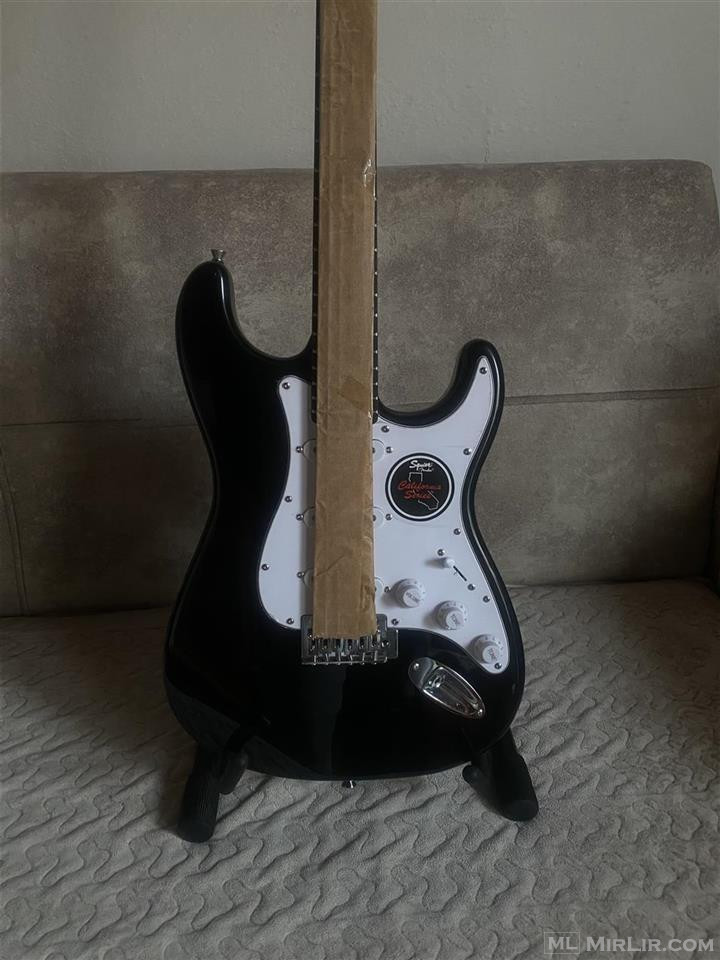 Gitare elektrike fender squier e re