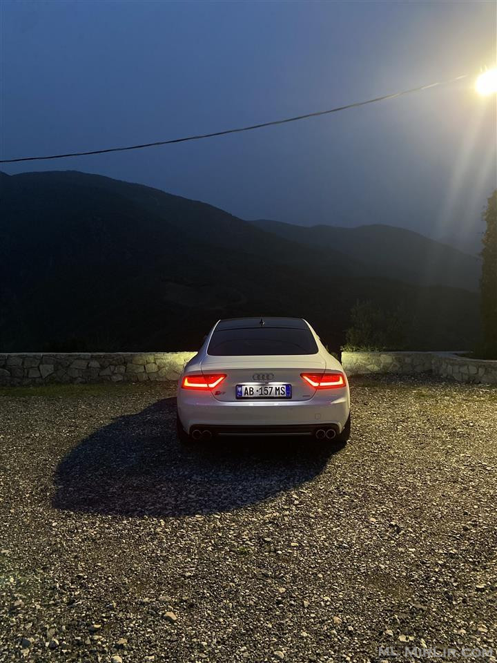 Audi look-s7