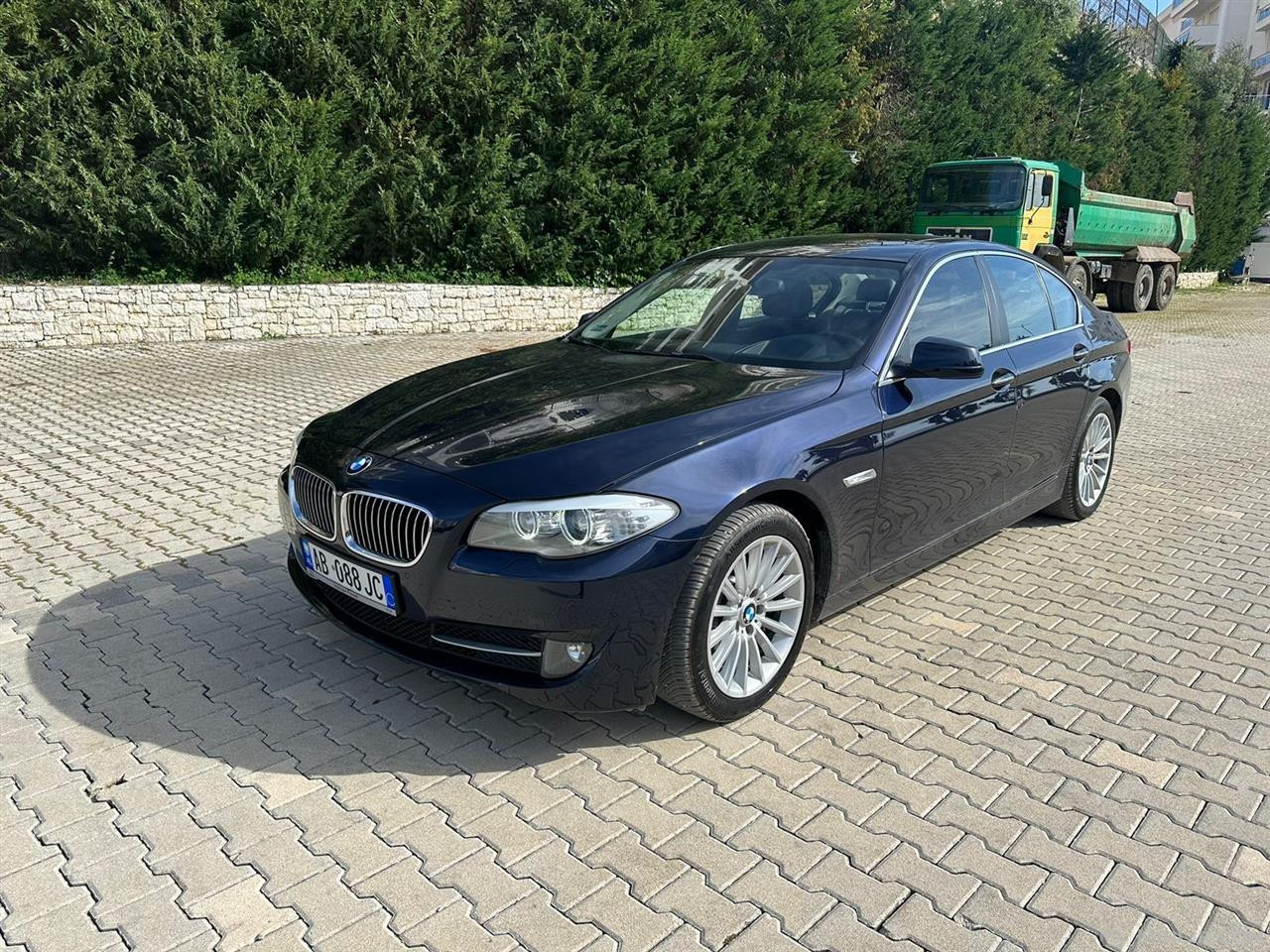 BMW F10 535i xDRIVE 2013 3.0 Benzin
