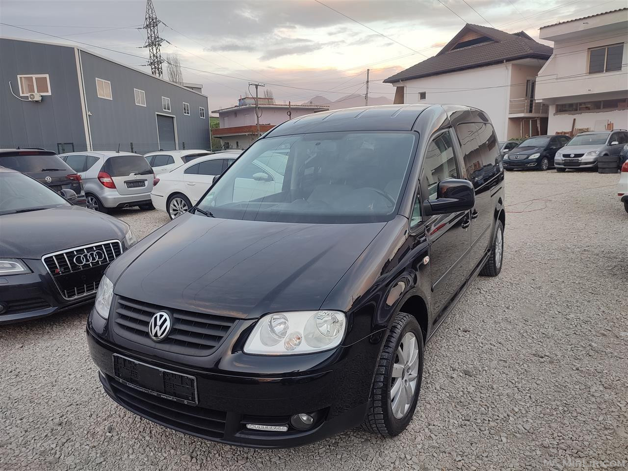 VW CADDY MAXI 2008 NAFTE 1.9 MANUALE
