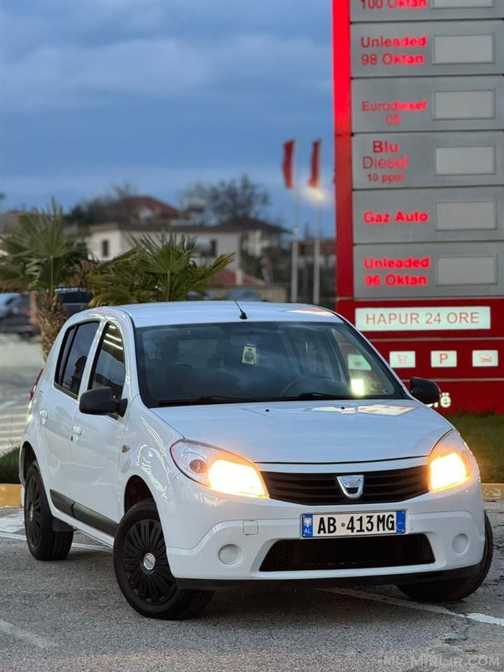 Dacia Sandero 1.2 benzin 
