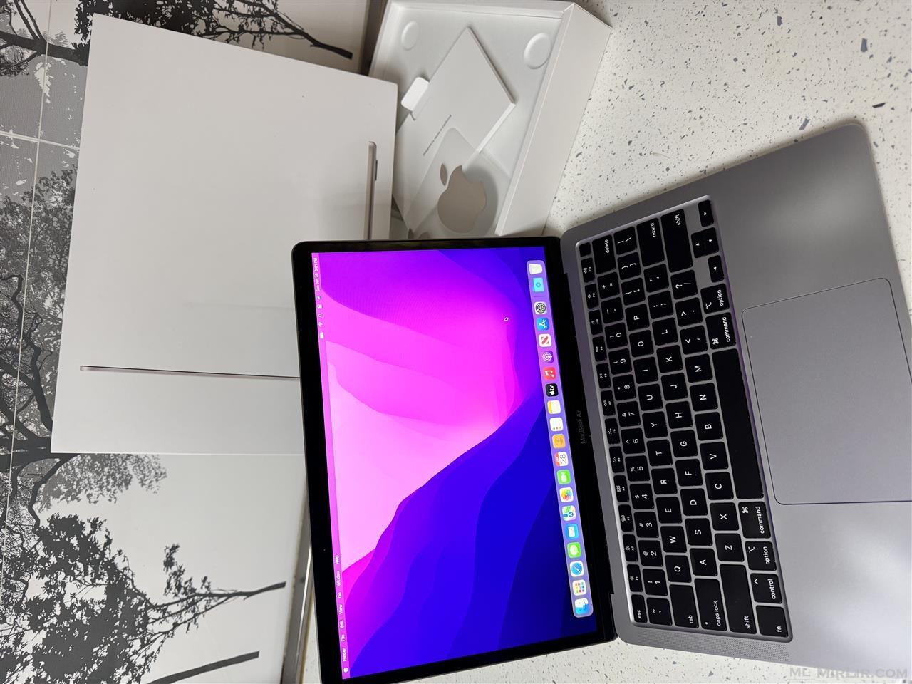 Shitet Llaptopi MacBook Air 13-inch 2020 nga Amerika
