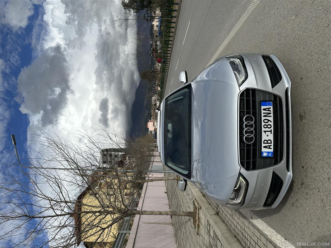 Audi A4 Nderrohet me makine me te vogel
