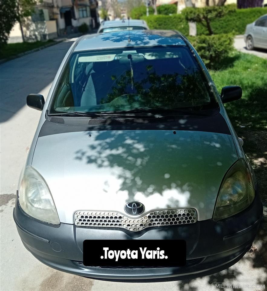 Shitet Toyota Yaris 1.4 naftë