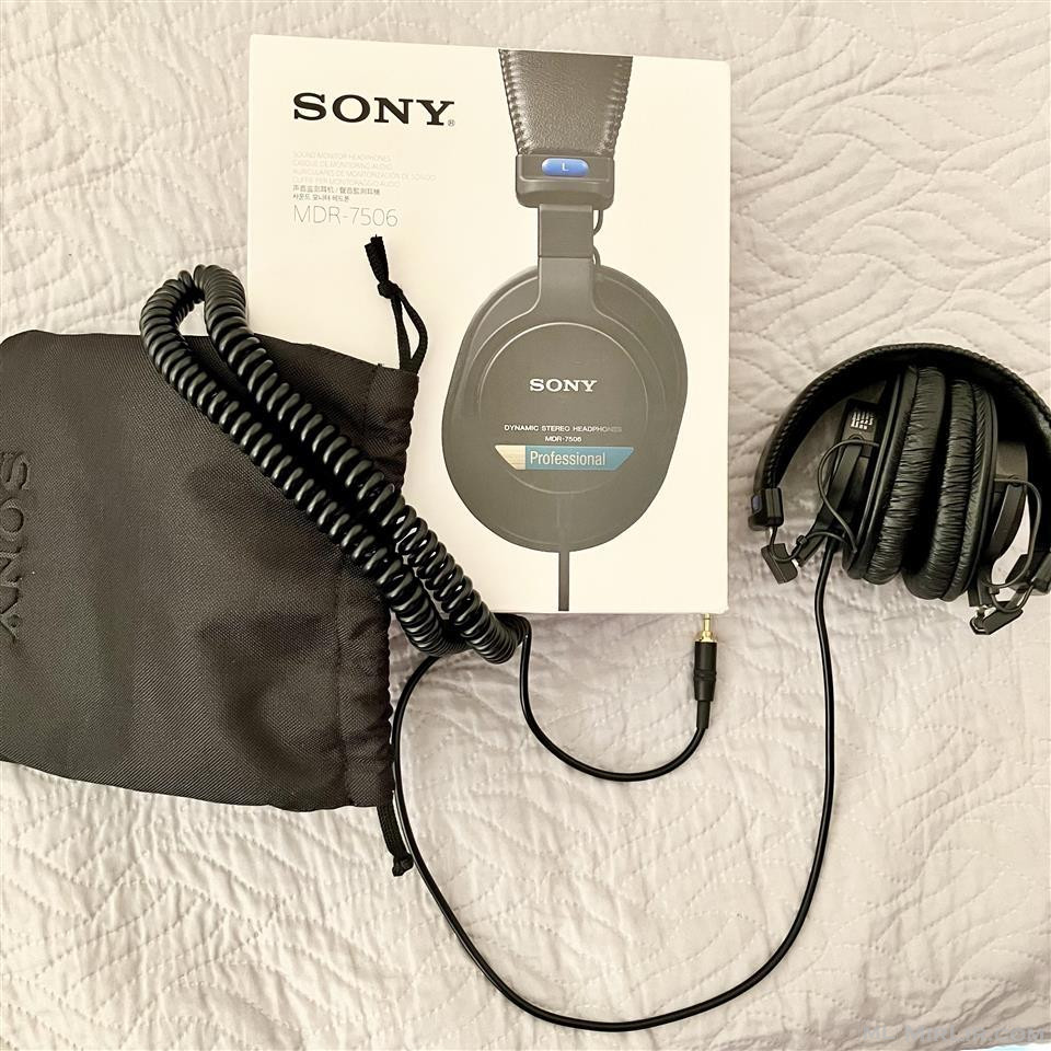 Professional Headphones Sony MDR-7506