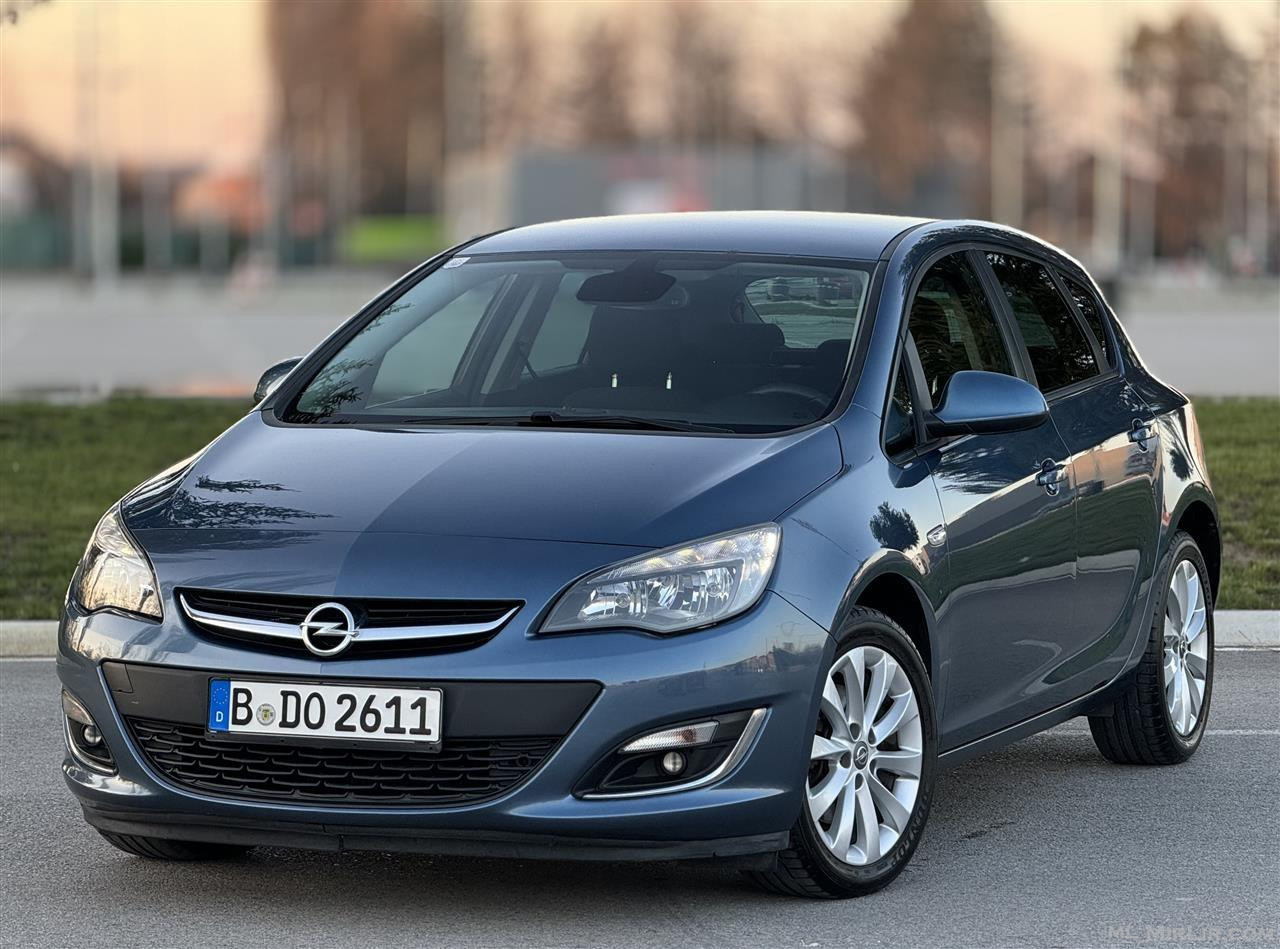 Opel Astra J Active 1.7 CDTI 2013