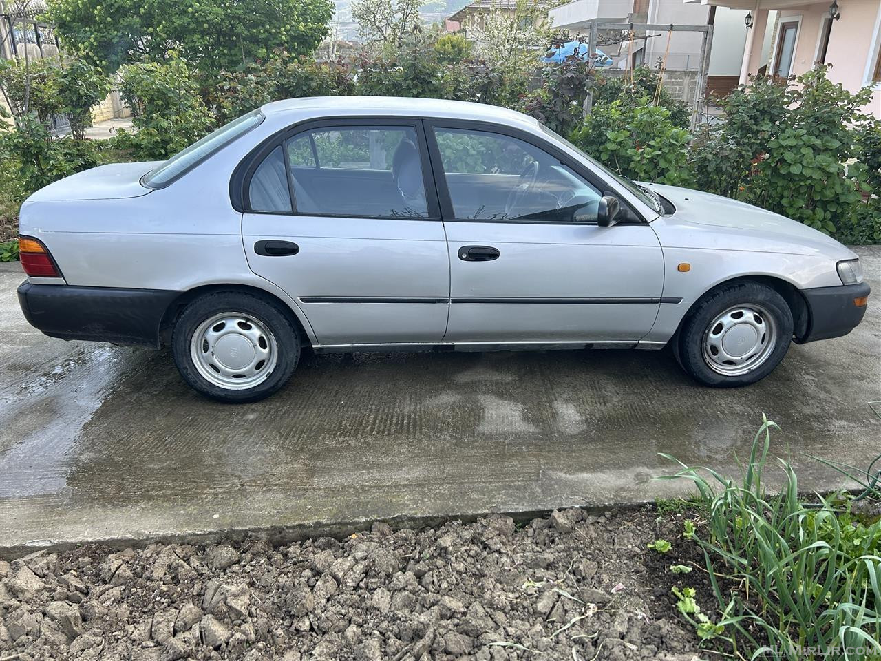 Toyota Corolla 1994, Benzine