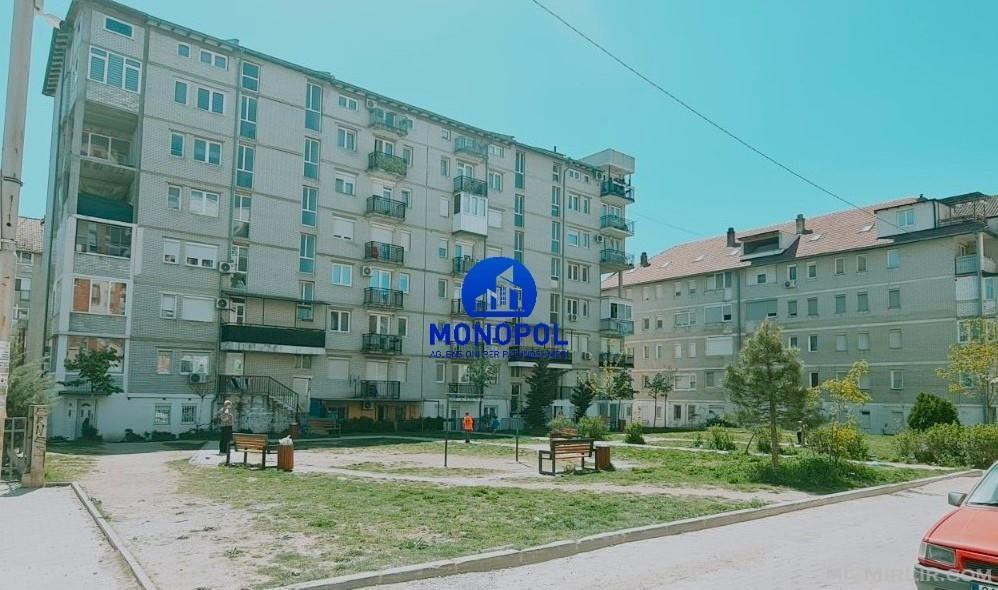 SHITET Banesa në Fushë Kosovë, me flete poseduese?