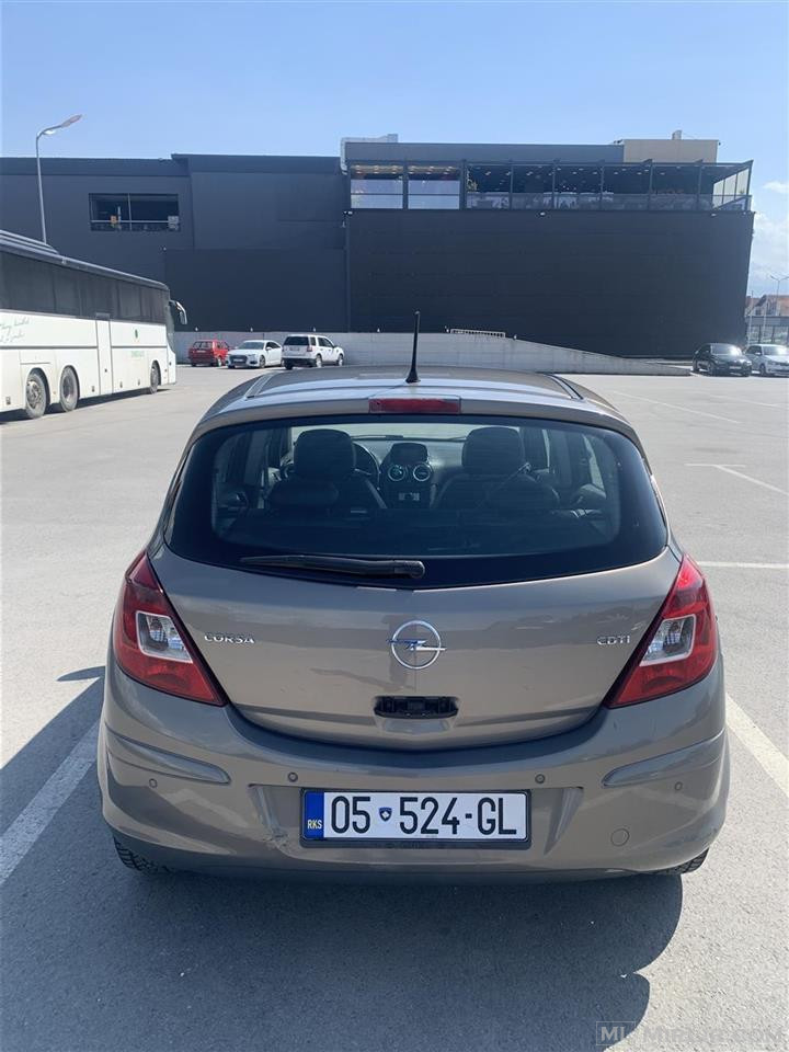 Shitet Opel Corza D