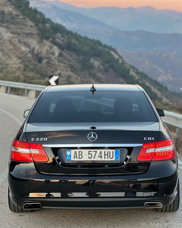 Mercedes Benz E Class 2011✅