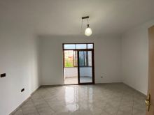 Shitet apartament 1+1 te Rruga Bardhyl/ 83\'000 euro